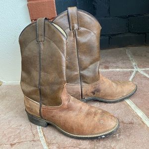 Laredo Cowgirl boots